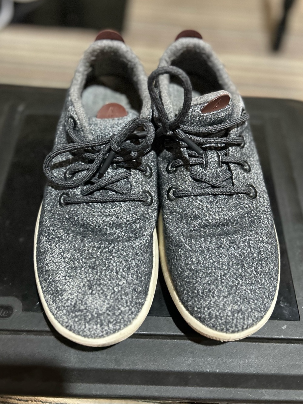 allbirds Men's Knit Lace-Up Sneakers - Charcoal Gray Wool Runners Size M10